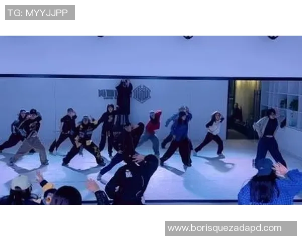 热议街舞：武汉街舞队的状态变革